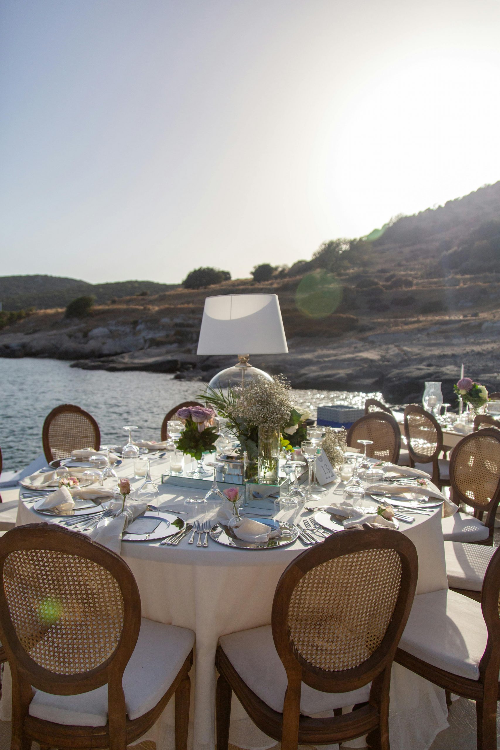 garden dinner table